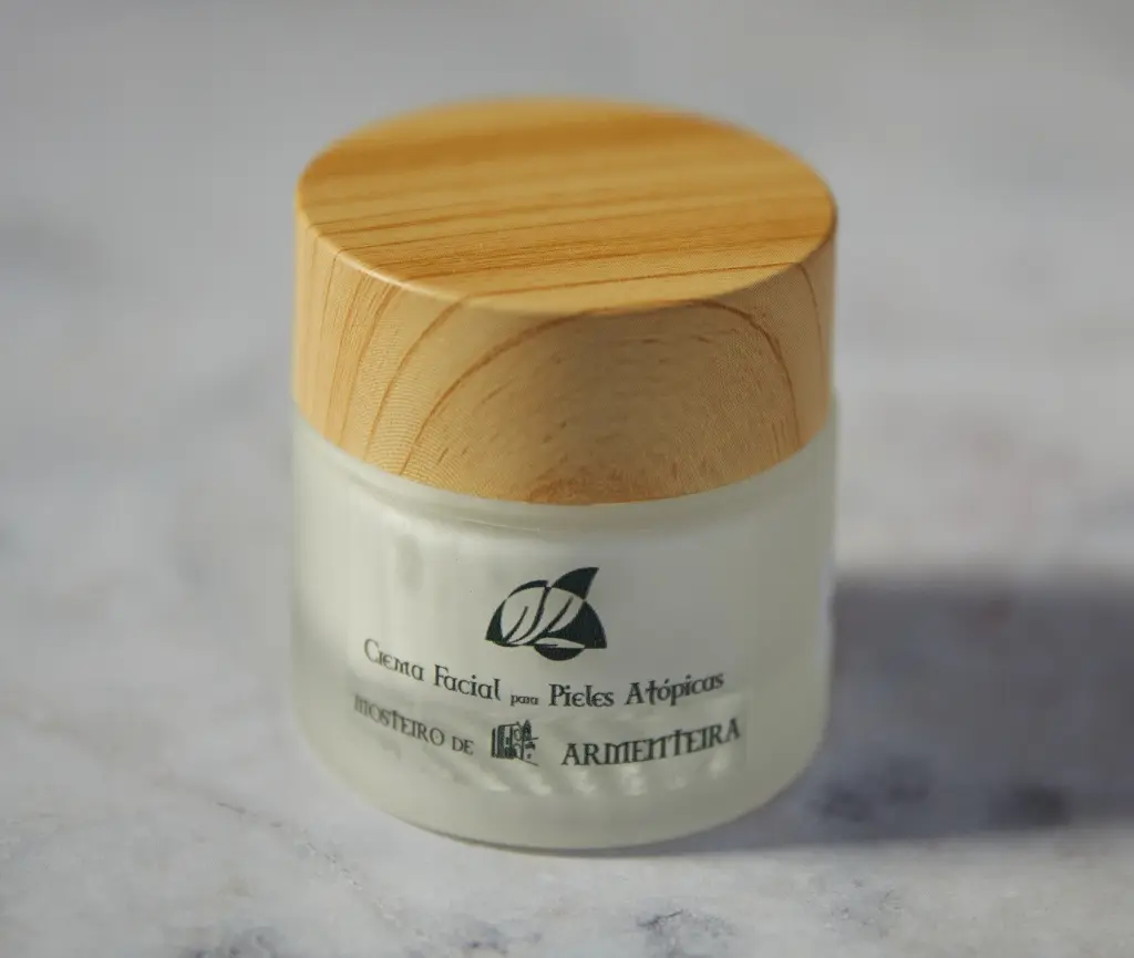 crema facial pieles atopicas (1).webp