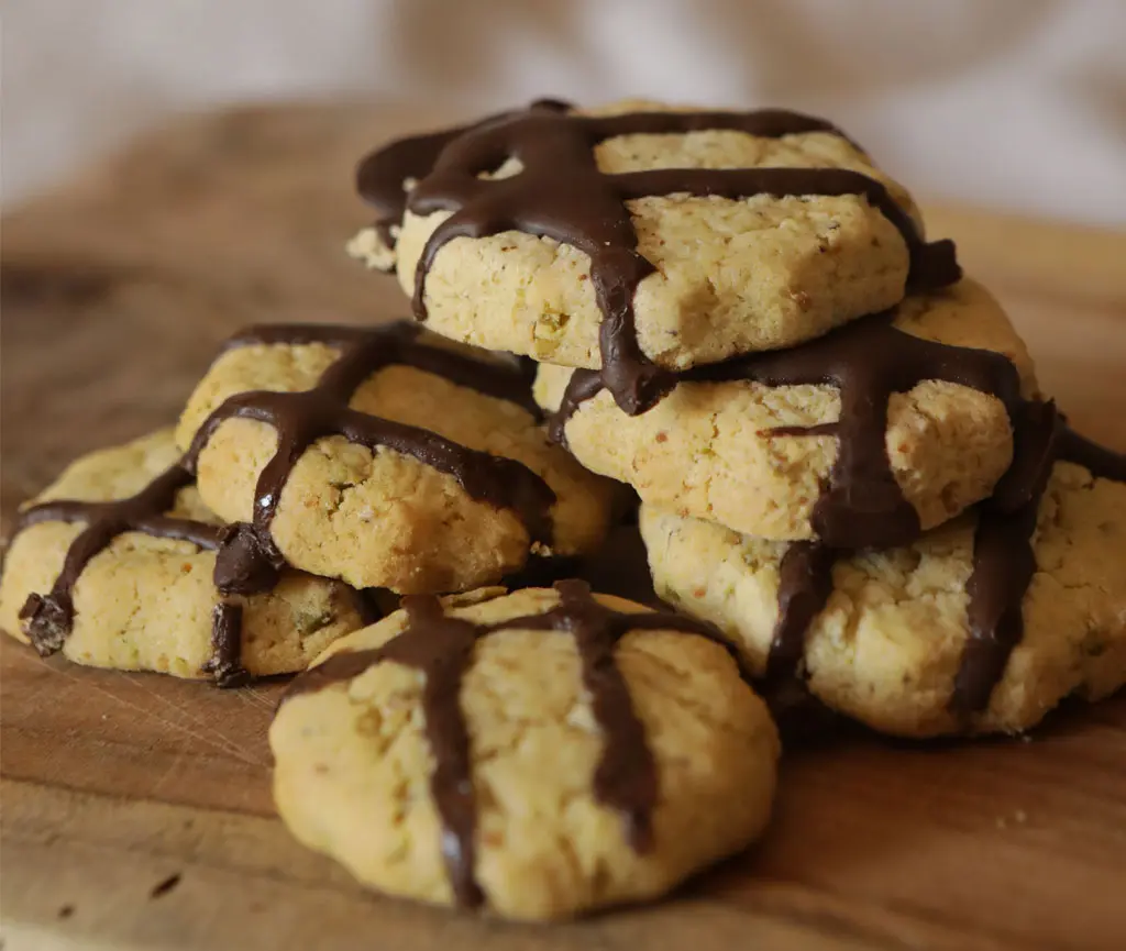 noruegas con pistacho (4).webp