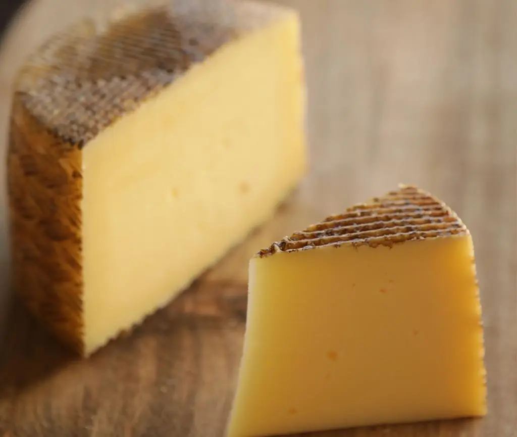 Cuña queso mezcla curado