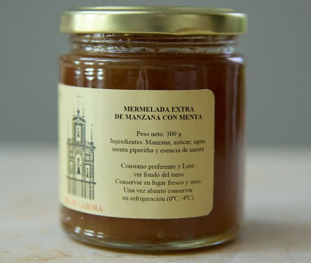 Mermelada de manzana con menta