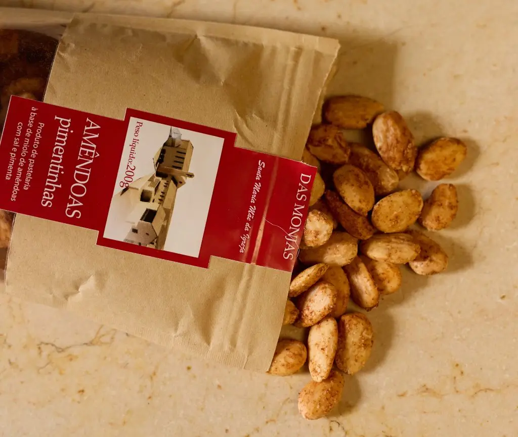 Almendras picantes