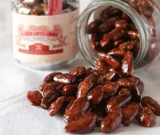 Almendras garrapiñadas