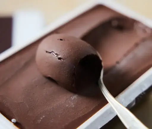[12457] Helado de chocolate avellanado