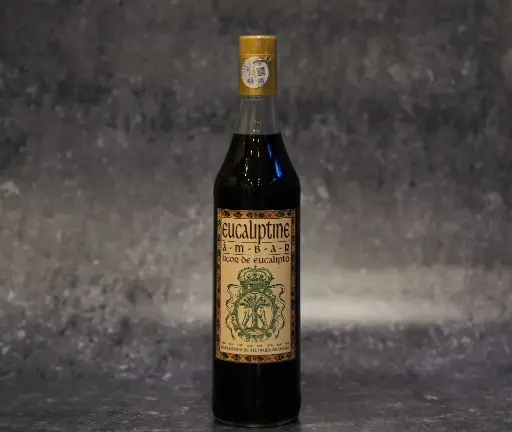 Licor Eucaliptine ámbar